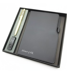 Signator® Codex  N355 Kişiye Özel Defterli Set - İsme Özel Gold Kalem + İsme Özel Siyah Defter + İsme Özel 32 GB Usb Bellek  İsme Özel Kutusunda Hediyelik Set (Karışık)