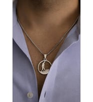 Kemal Atatürk Kolye – Unisex, 60 cm Zincirli, Özgürlük ve İlhamın Simgesi