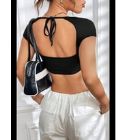Fantezia Night Kadın Siyah Sırt Dekolteli ve Boyundan Bağlamalı Yarım Kol Crop Top Bluz