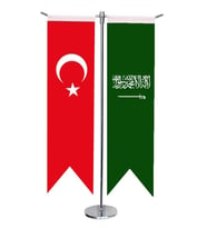 Masa Üstü Kırlangıç Suudi Arabistan + Türk Bayrağı + Krom T Direk Masa Bayrak Seti