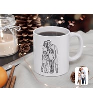 BK Gift Kişiye Özel Tam Boy Karakalem Aile Beyaz Kupa Bardak-1