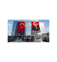 İstikbal GöklerdedirAtatürk ve Türk Bayrağı Bayrak ve Türk Bayrağı Premium Raşel Kumaş 2'li Set 10x15 metre ATA36