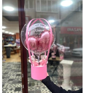 Pembe Balon Kutusu Kişiye Özel Yeni Bebek Hediyesi