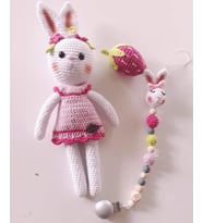 Şeker Tavşan -  Emzik Zinciri Amigurumi Organik Oyuncak