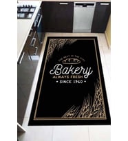Siyah Kaymaz Tabanlı Yazılı Bakery Mutfak Halısı AR1274
