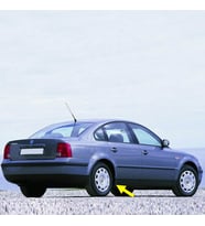 VW Passat B5 1997-2000 Sağ Marşpiyel Arka Kapağı Plastik 3B0853898A