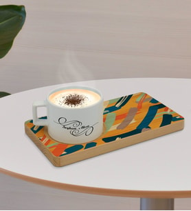 BK Gift Kişiye Özel Modern Art Tasarımlı Doğal Ahşap Tabaklı Seramik Fincan Sunum Seti  Model 7