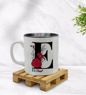 BK Gift Kişiye Özel Harfli İsimli İçi Siyah Renkli Kupa Bardak Model 6