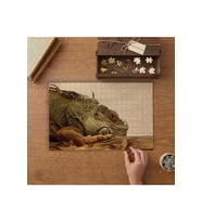 Dinlenen Dev İguana Tasarımı 240 parça Ahşap Puzzle Ahşap Kutuda MP05243