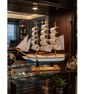 Kişiye İsme Özel El Yapımı Ahşap Yelkenli Gemi Maketi 24 x 24 CM – Premium Masa Üstü Hediyelik 529A