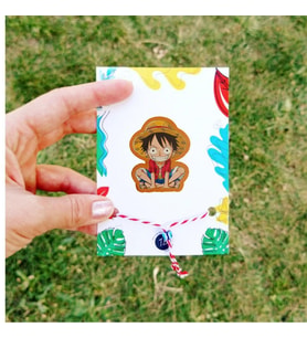 One Piece Monkey D Luffy Anime No 4 Ahşap Rozet Marteniçka Bileklik Hediyeli -Çanta-Broş-Aksesuar (Çok Renkli)