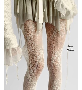 Intive Fashion Lovely Flower Krem Rengi Çapraz Çiçek Desenli Modern Fileli Külotlu Çorap