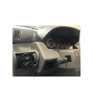 Clio 1 - Basınç göstergesi tutucusu