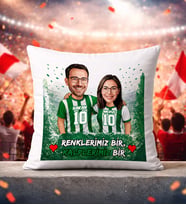 BK Gift Kişiye Özel İsimli Yeşil-Beyaz Sevgili Karikatürlü Beyaz Kırlent Yastık - Doğum Günü Hediyesi, Taraftar Hediyesi