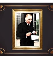 Altın Varaklı Çerçeveli Paspartulu Atatürk Tablo z4925 (Gold)