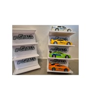 "Fast & Furious" Yazılı 1:24 Ölçek Üçlü Set Araç Standı