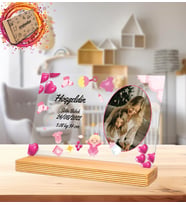 Kişiye Özel Fotoğraflı Kendin Tasarla İsimli ve Mesajlı Kız Bebek Doğum Günü Hediyesi Doğum Günü Parti Masa Süsü Fotoğraf Çerçevesi