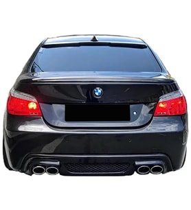 E60 M5 Difüzör Parlak Siyah Plastik 2003-2010 5 Serisi Arka-difizör-bodykit-ek-karlık