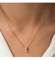 Gümüş Rose 3 Boyutlu İ Harf Bayan Kolye