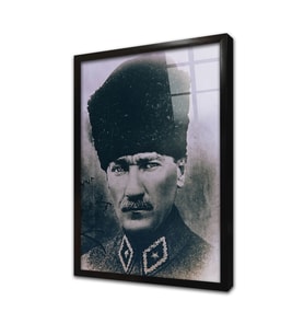 Kalpaklı Atatürk Çerçeveli Cam Tablo