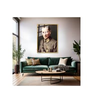 Uniformalı Atatürk Portresi Mustafa Kemal Atatürk Metal Çerçeveli Cam Tablo Modeli Ev Ofis Dekoru (Altın)