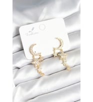 Ay Yıldız Model Gold Renk Pirinç Kadın Küpe - Tj-Bkp11295
