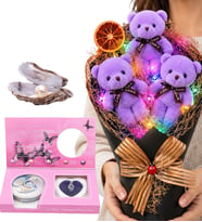 Renkli LED Işıklı Büyük Boy Mor Peluş Ayıcık Buketi ve Gerçek İstiridye İçinde İnci Kolye Hediye Seti