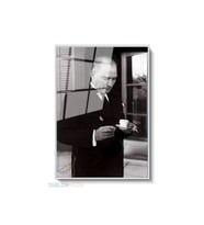 Dikey Çerçeveli Cam Ataturk Fincan Tutarken Modern Ev Dekoru Duvar Sanatı Ev Ofis Tablosu (Gümüş)
