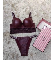 Victoria's Secret Taş İşlemeli Deri İç Çamaşırı Takımı