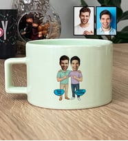 Kişiye Özel Karikatürlü Kankaya Erkek Kardeşe Abiye Hediye Lüks Pastel Fincan Doğum Günü Hediyesi