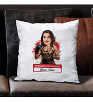 Kişiye Özel Hediye Karikatürlü En Başarılı Kadın Kick Boksçu Yastık