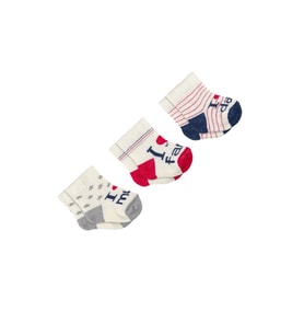 Erkek Bebe Havlu Üçlü Set 1 Ay,6 Ay Çorap (Karışık)