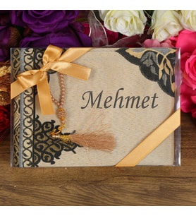 İsme Özel Hediyelik Tafta Seccade Siyah-Gold & İnci Tesbih (Çok Renkli)