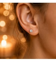Ozza Nova 925 Ayar Gerçek Gümüş 7 mm Zirkon Taşlı Tektaş Küpe