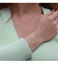 Üçgen Figürlü Zirkon Taşlı Mine İşli Rose Gold Kaplama Gümüş Set