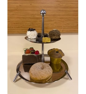 SUNUM SERVİS TABAK 2 KATLI KURABİYELİK AYAKLI ÇELİK GÜMÜŞ
