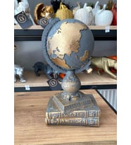 Kitap dünya dekoroatif obje Atlas Biblo