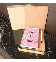 Kalp Tasarımlı Ahşap Kutulu Defter Kalem Set