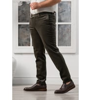 Apartro Regular Fit İnce Fitilli Boru Paça Yan Cep Kalın Kumaş Kadife Pantolon (Yeşil)