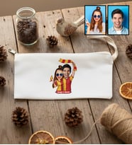 Kişiye Özel Karikatürlü Sarı Kırmızı Taraftar Sevgiliye Hediye Kalemlik Ham Bez Sevgililer Günü Hediyesi
