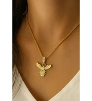 ✨ Melek Kanatlı Altın Renk Taşlı Kolye ✨ (Gold)