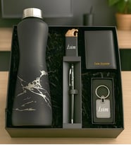 Kişiye Özel Lüx Kişiselleştirilebilir Mat Siyah Mermer Desenli Suluk-Matara İsimli Touch pen Kutulu Kalem Mekanizmalı Cüzdan Metal Çift Fonksiyonlu Çakmak Kutulu Anahtarlık ve Ofis Aksesuar Hediye Seti