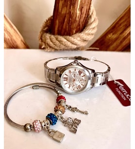 Ferrucci Fonksiyonları Aktif Silver Renk Çelik Kadın Kol Saati+Charm Bileklik (Gümüş)