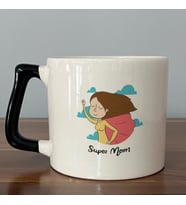 Süper Mom Pelerin Baskılı Siyah Kulplu D Kupa