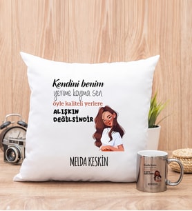 Kişiye Özel Alışıkın Değilsindir Tasarım Esprili Kare Yastık ve Silver Kupa
