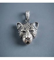 Gümüş Leopar Kolye Ucu 925 Ayar Gümüş Leopar Başlı Unisex Kolye Ucu