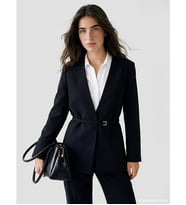 LCW Modest Siyah V Yaka Kemerli Kadın Blazer Ceket