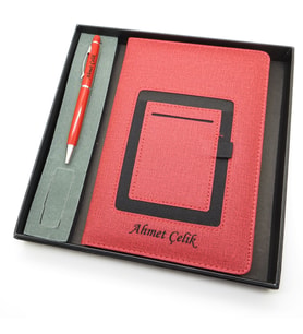 Signator® Codex  N135 Kişiye Özel Defterli Set - İsme Özel Kırmızı Kalem + İsme Özel Kırmızı Defter  İsme Özel Kutusunda Hediyelik Set (Karışık)