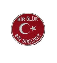 Nakış Patch Bir Ölür Bin Diriliriz KIRMIZI-BEYAZ