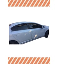 Toyota Avensis 2009 -2018 4'lü Mügen Tip Cam Rüzgarlığı